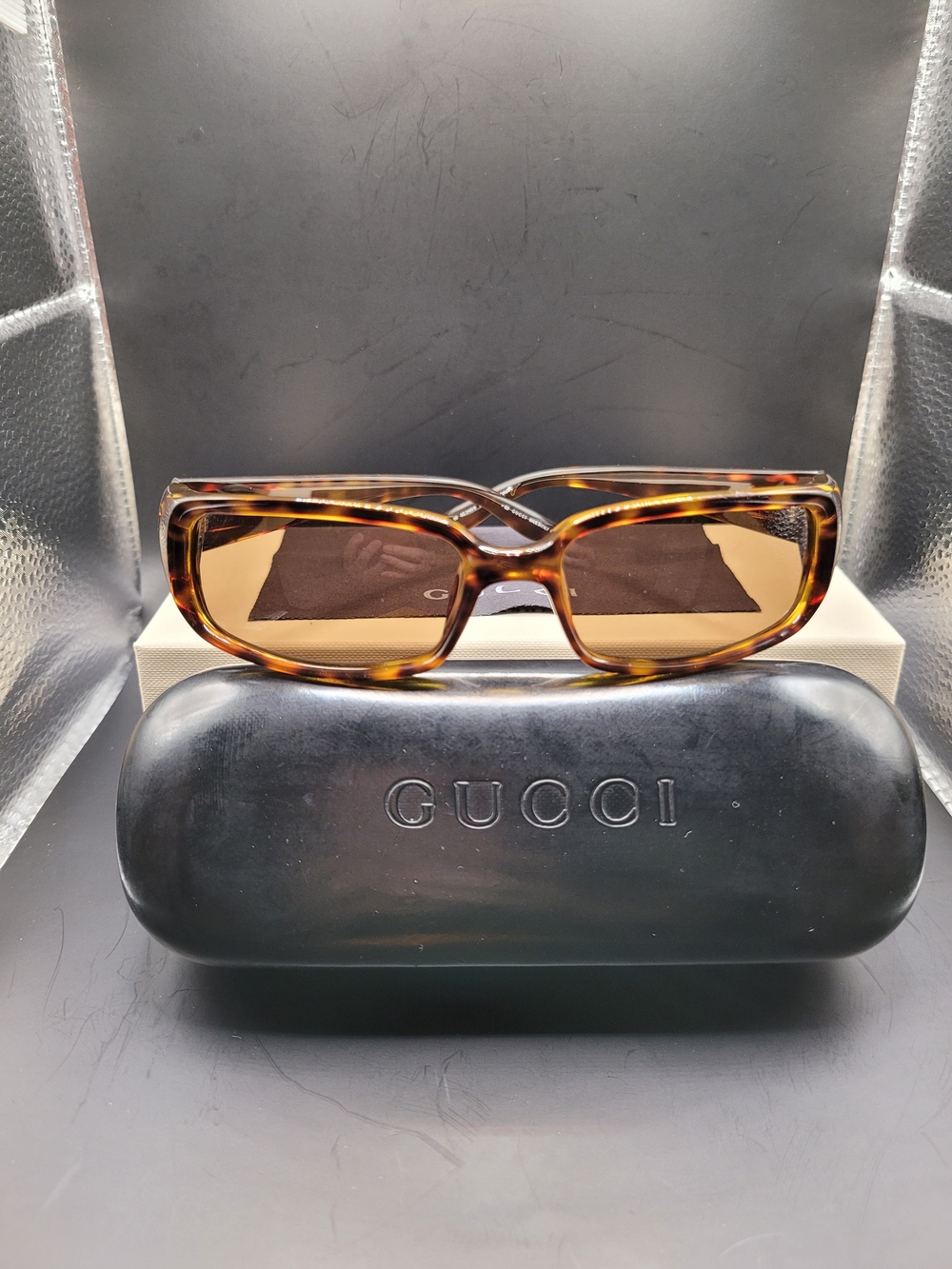 ​Vintage Gucci Tortoise Sunglasses with Case & Cleaning Cloth